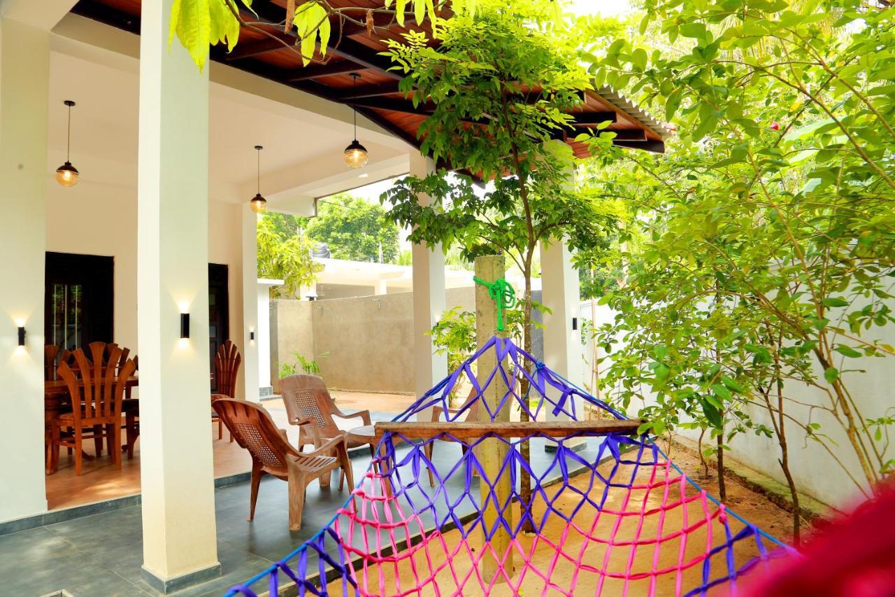 Midigama Holiday Inn Εξωτερικό φωτογραφία