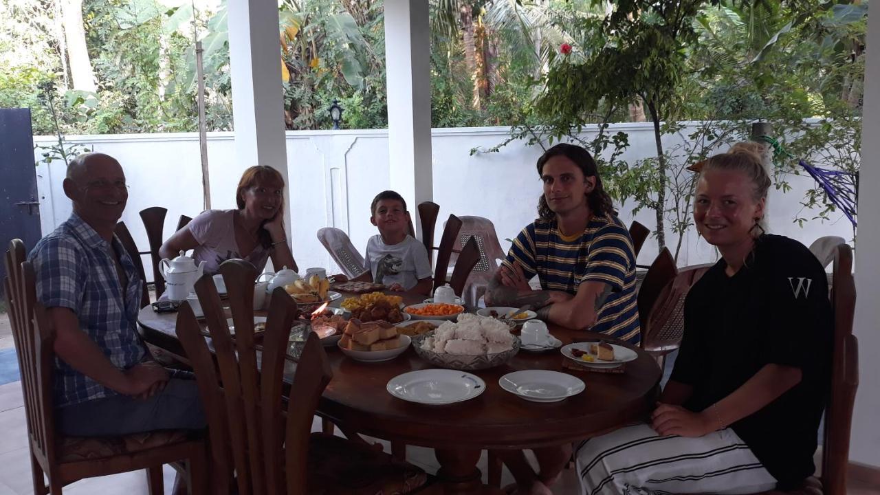 Midigama Holiday Inn Εξωτερικό φωτογραφία